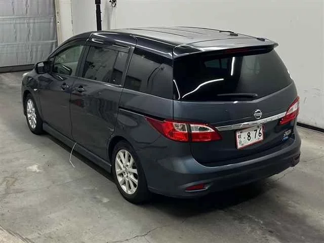Nissan LAFESTA