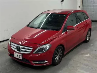 Mercedes-Benz B CLASS