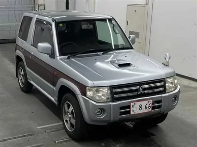 Mitsubishi PAJERO MINI