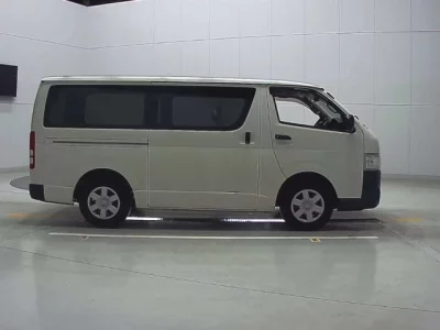 Toyota REGIUS ACE VAN