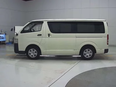 Toyota REGIUS ACE VAN