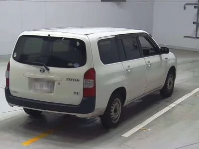 Toyota SUCCEED