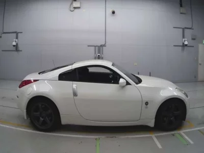 Nissan FAIRLADYZ