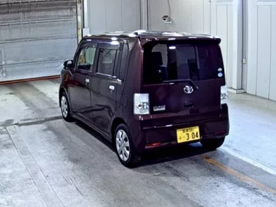 Toyota PIXIS SPACE
