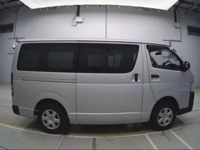 Toyota REGIUS ACE VAN