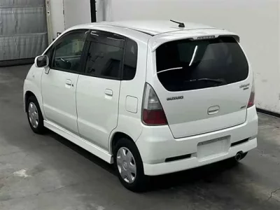 Suzuki MRWAGON