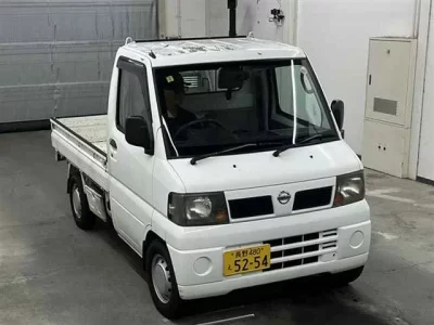 Nissan CLIPPER TRUCK