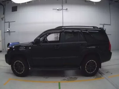 Toyota HILUX SURF