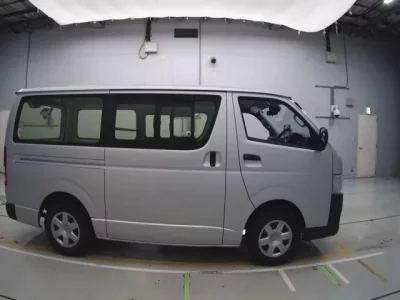 Toyota REGIUS ACE VAN