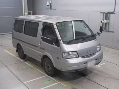 Mazda BONGO VAN