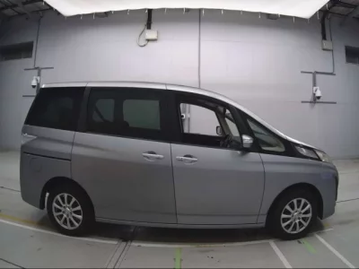 Mazda BIANTE