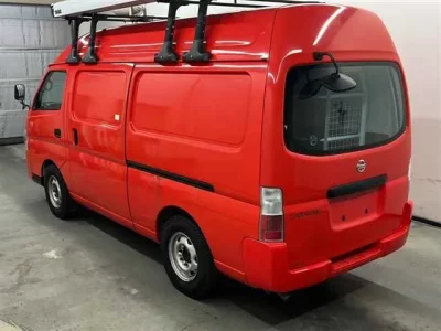 Nissan CARAVAN VAN