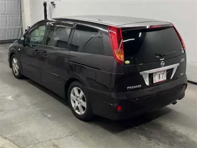Nissan PRESAGE