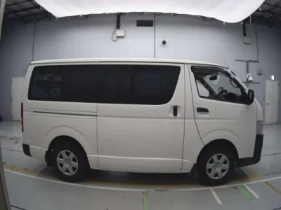 Toyota REGIUS ACE VAN