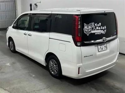 Toyota ESQUIRE