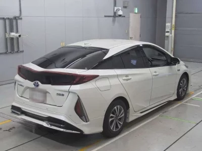 Toyota PRIUS PHV