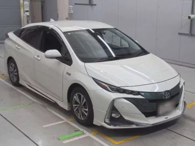 Toyota PRIUS PHV