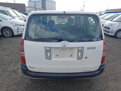 Toyota SUCCEED