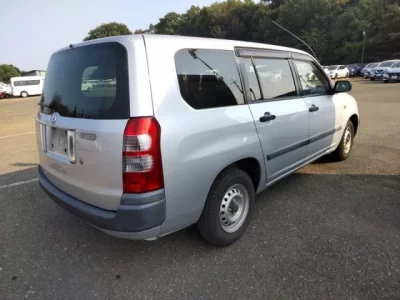 Toyota SUCCEED
