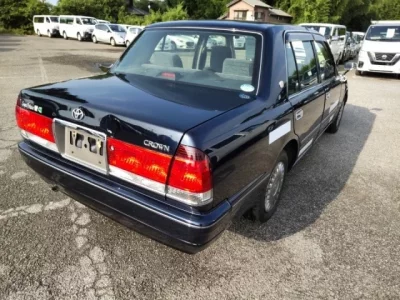 Toyota CROWN COMFORT