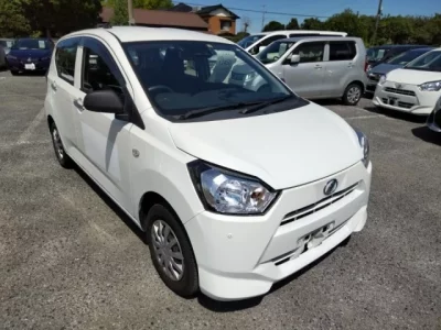 Daihatsu MIRA E S
