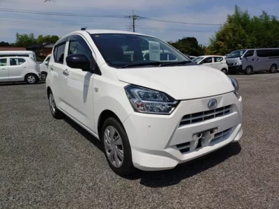 Daihatsu MIRA E S