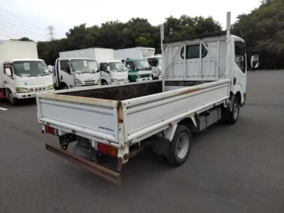 Nissan ATLAS