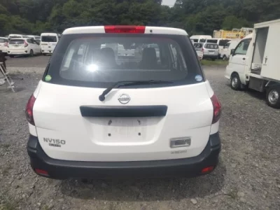 Nissan AD