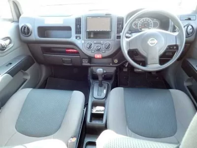 Nissan AD