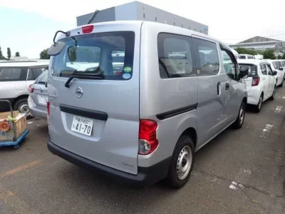 Nissan NV200