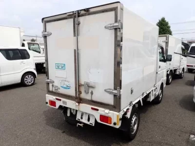 Nissan CLIPPER TRUCK