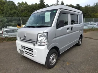 Nissan CLIPPER VAN