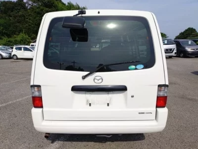 Mazda BONGO VAN