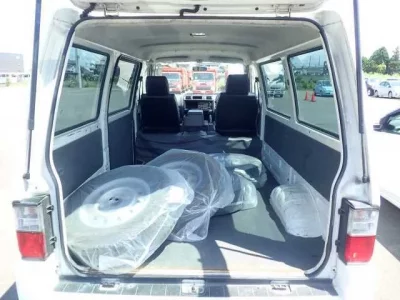 Mazda BONGO VAN