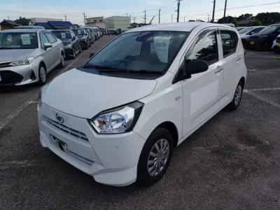 Daihatsu MIRA E S