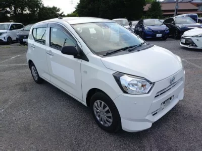 Daihatsu MIRA E S