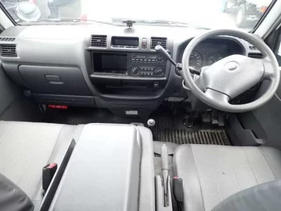Mazda BONGO VAN