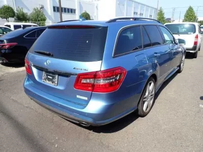 Mercedes-Benz E CLASS WAGON