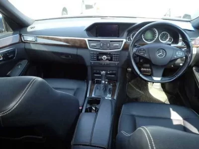 Mercedes-Benz E CLASS WAGON