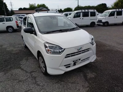 Daihatsu MIRA E S