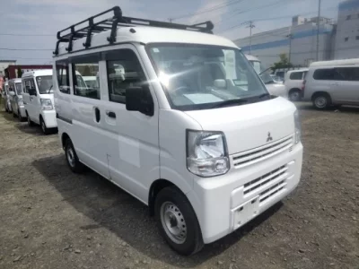 Mitsubishi MINICAB VAN