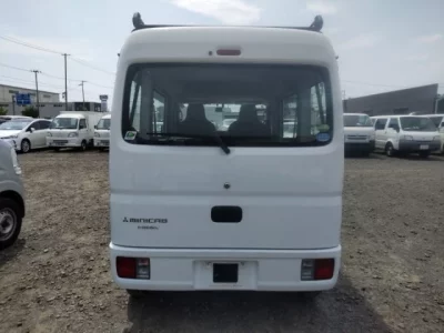 Mitsubishi MINICAB VAN