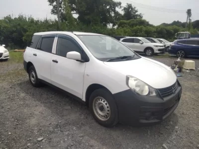 Mitsubishi LANCER VAN