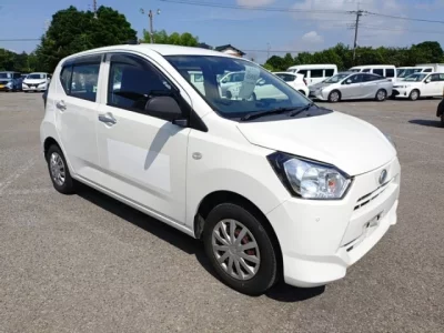 Daihatsu MIRA E S
