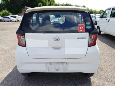 Daihatsu MIRA E S