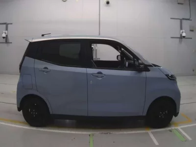 Nissan SAKURA