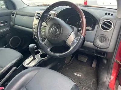 Mazda VERISA