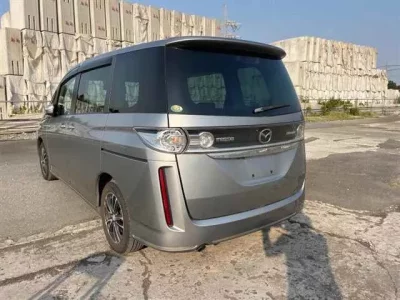 Mazda BIANTE