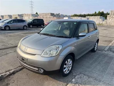 Mazda VERISA