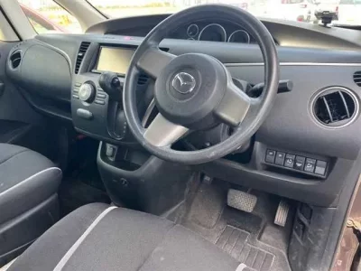 Mazda BIANTE
